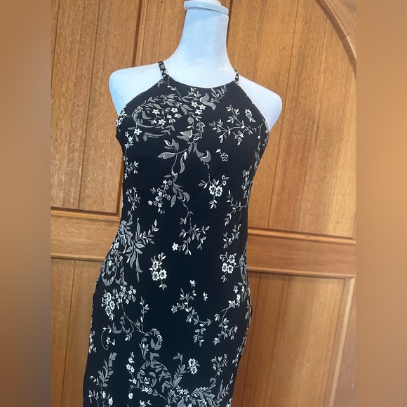 Compagnie International Express Vintage Floral Halter Maxi dress size 1/2 - Picture 3 of 5